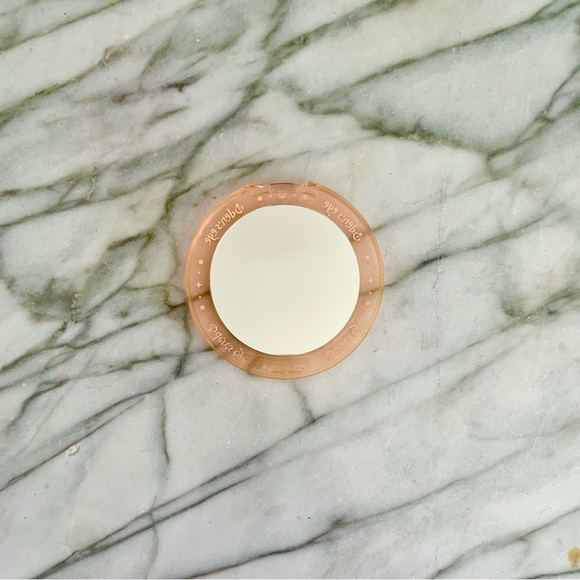 Broken Sunlight Love Blusher Compact - Picture 3 of 9